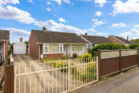 2 bedroom detached bungalow for sale, Manor Road, Brandon