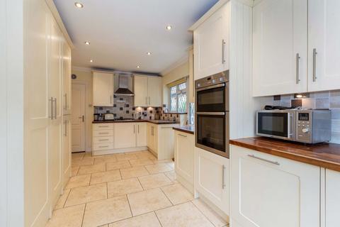 3 bedroom detached house for sale, Ray Park Avenue, Maidenhead SL6