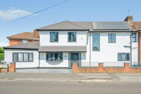 4 bedroom semi-detached house for sale, Sunnyhill Avenue, Derby