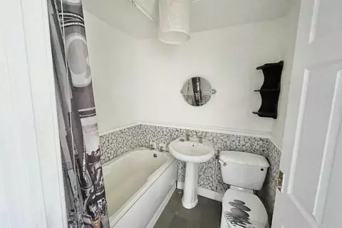 3 bedroom terraced house to rent – pohled 2