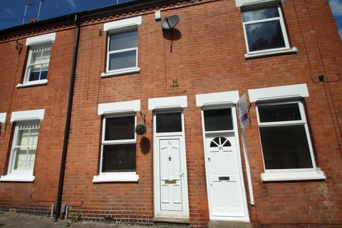 2 bedroom terraced house to rent, Francis Street, Leicester