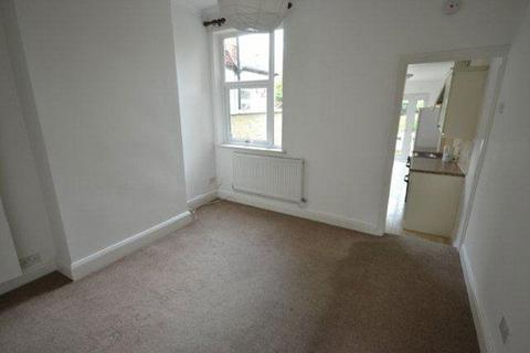 2 bedroom terraced house to rent, Francis Street, Leicester
