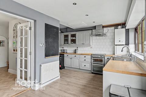 3 bed semi-detached house for rent in Clement Street, NUNEATON