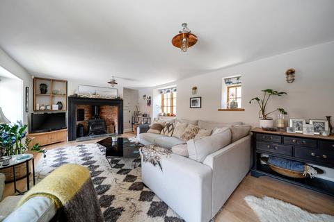 5 bedroom detached house for sale, Carpenters Yard, Orlingbury, Northamptonshire, NN14