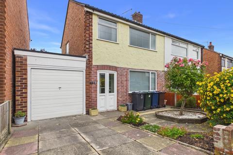 3 bedroom semi-detached house for sale, Douglas Drive, Ormskirk, L39
