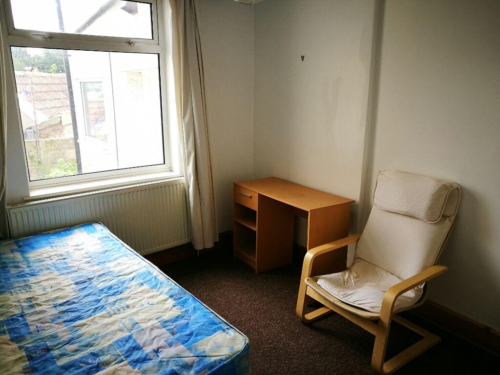 Stanley Hill, Bristol, BS4 - View 2