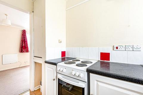 Studio for sale, Garron Close, Aylesbury