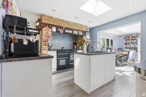 4 bedroom detached house for sale, Jersey Gardens, Wickford, SS11