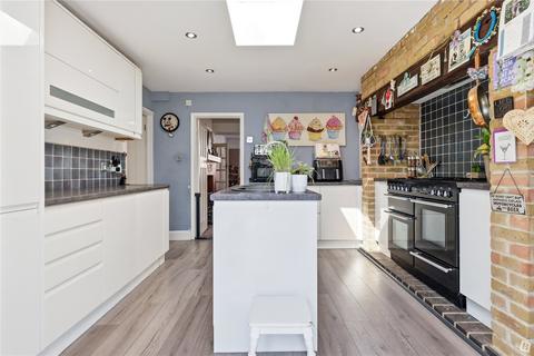 4 bedroom detached house for sale, Jersey Gardens, Wickford, SS11