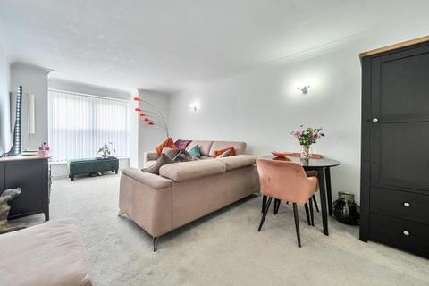 1 bedroom apartment for sale, Spiceball Park Road, Banbury