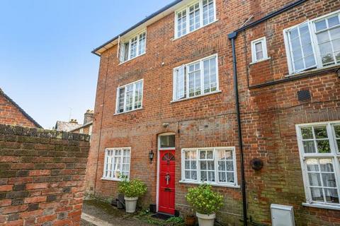 2 bedroom maisonette for sale, High Street, Amersham