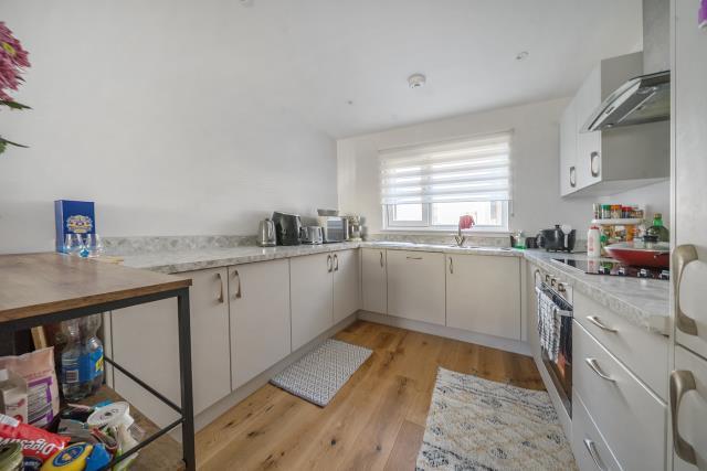 House in Oxford, Temple Cowley, Cowley - View 3