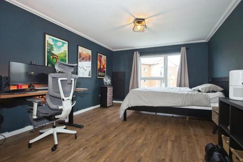 1 bedroom flat for sale, Taliesin Court, Chandlery Way, Cardiff, CF10