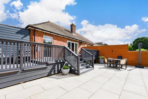 2 bedroom semi-detached bungalow for sale, Rosemary Gardens, Broadstairs CT10