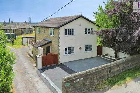 4 bedroom detached house for sale, Calderdale