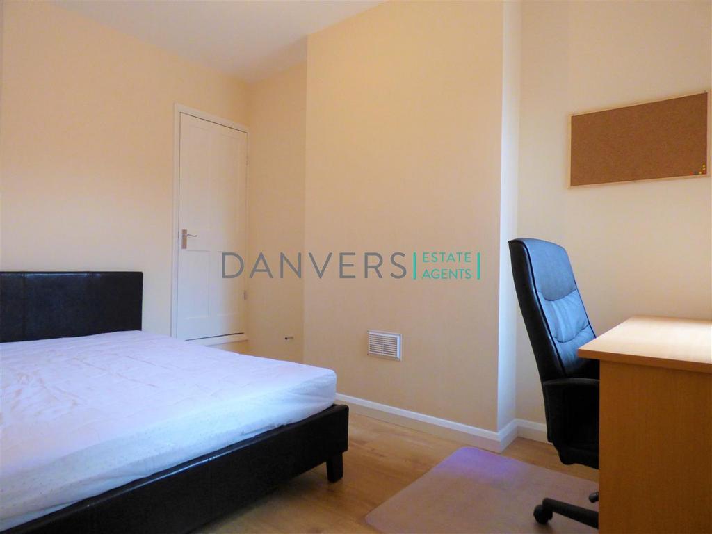 Bruce Street, Leicester LE3 – pohled 6