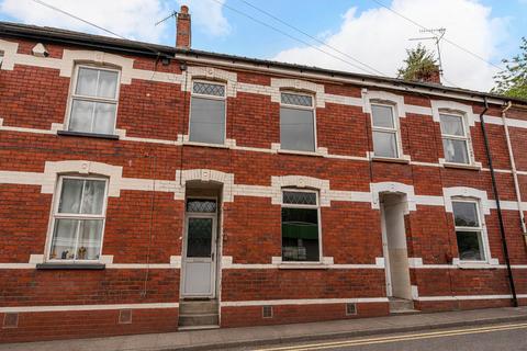 2 bedroom terraced house for sale, George Street, Pontypool, NP4