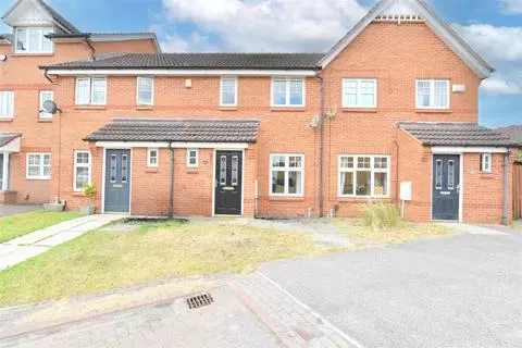 2 bedroom terraced house for sale
