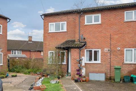 1 bedroom semi-detached house for sale, Walton Way, Newbury