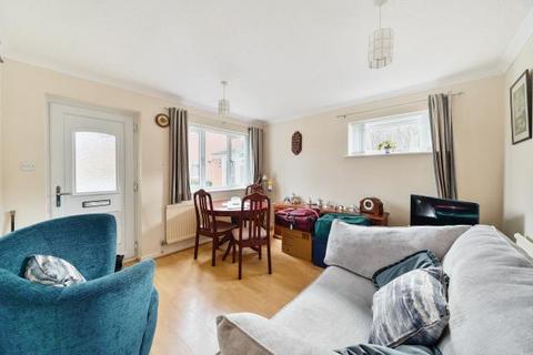1 bedroom semi-detached house for sale, Walton Way, Newbury