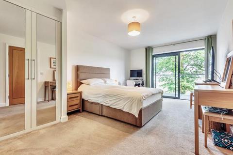 undefined, Carruthers Court, Newbury