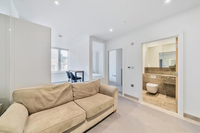 Apartment in Reading, Katesgrove, Coley - View 5