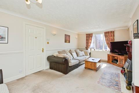 3 bedroom detached bungalow for sale, Jennings Way, Burton-On-Trent