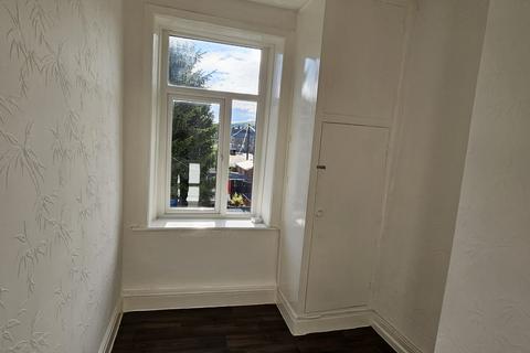 2 bedroom terraced house to rent, Commercial Street, Bacup OL13