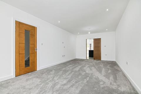 4 bedroom detached house for sale, Woodward Street, West Bromwich