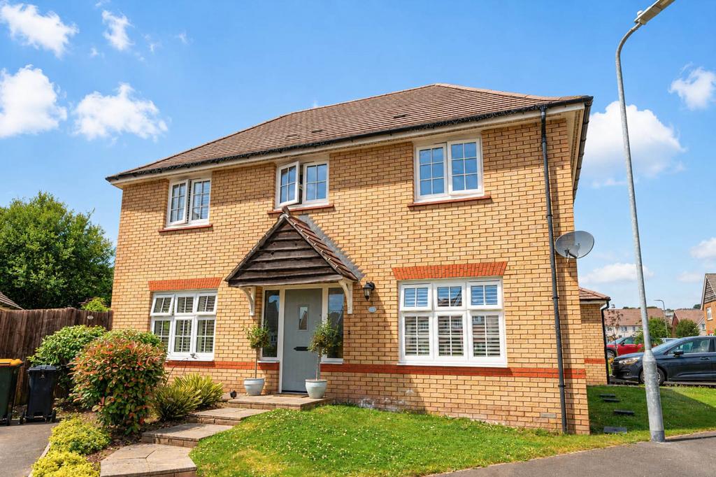 3 bedroom detached house for sale