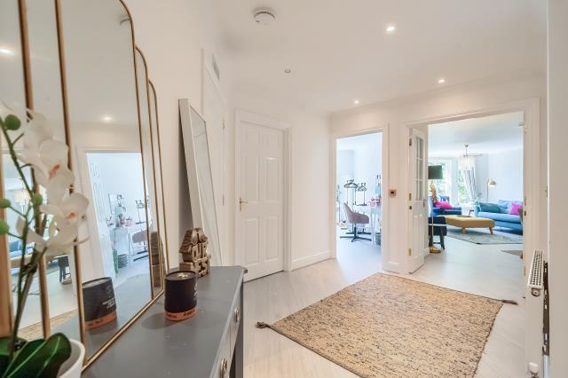 Apartment in Oxford, North Oxford - View 5