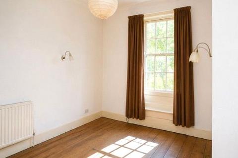 1 bedroom apartment for sale, French Street, Sunbury-on-Thames, Surrey