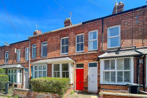 3 bedroom terraced house for sale, St. Leonards Road, Leicester