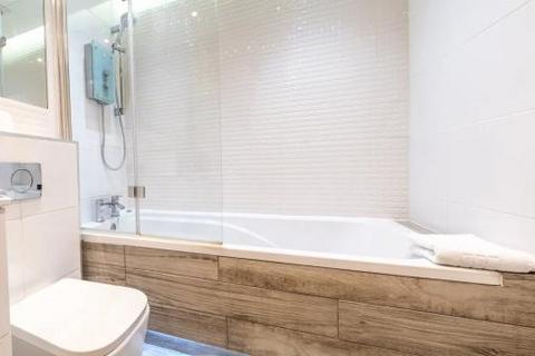 1 bedroom apartment for sale, Station Approach, Woking