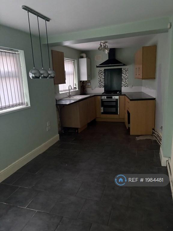House in Sefton, Liverpool City Region - View 2