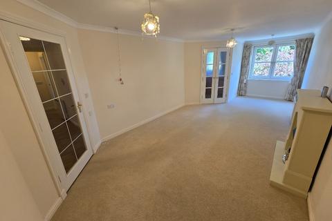 2 bedroom flat to rent, Kerfield Court, Kelso, Scottish Borders, TD5