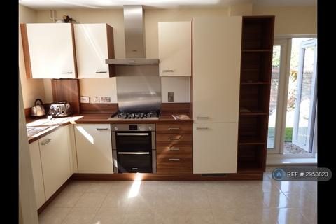 3 bedroom detached house to rent, Kerr Gardens, Wokingham, RG40