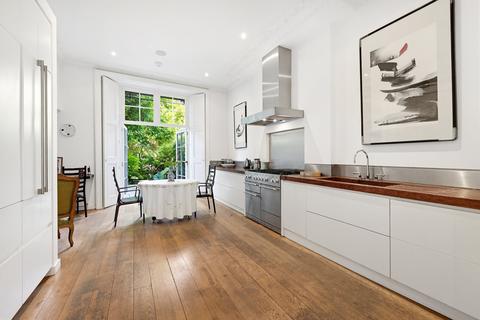4 bedroom house to rent, Palace Gardens Terrace, Kensington, London
