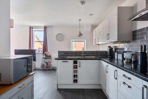 2 bedroom apartment for sale, Bartholomews Square, Bristol BS7