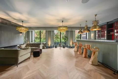 Studio to rent - View 3