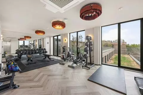 Studio to rent - View 4