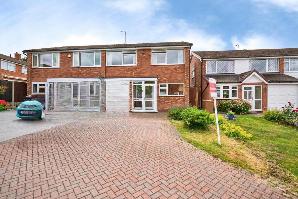 4 bedroom semi-detached house for sale