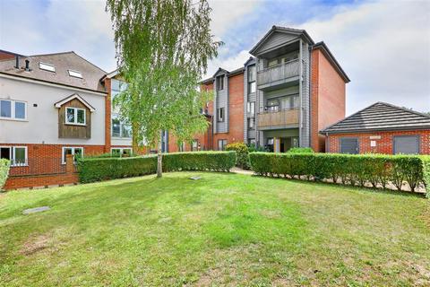 2 bedroom apartment for sale, Sycamore Place, Chigwell