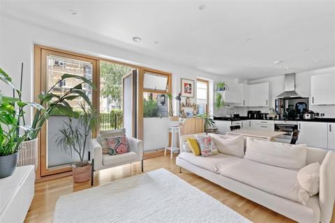 2 bedroom apartment for sale, Sycamore Place, Chigwell