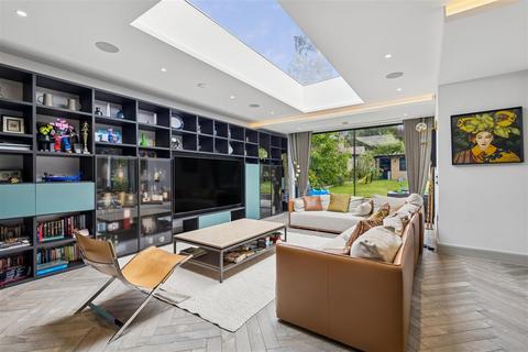 6 bedroom detached house to rent, Millway, Mill Hill, London, NW7