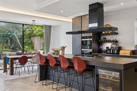 6 bedroom detached house to rent, Millway, Mill Hill, London, NW7