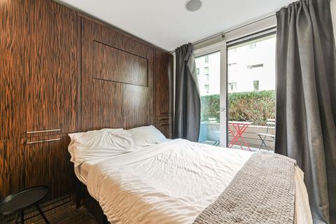 Studio for sale, Gatliff Road, Chelsea, London, SW1W