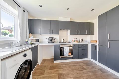 2 bedroom semi-detached house for sale, Brooklands Garth, Seacroft, Leeds, LS14