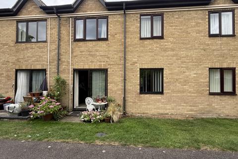 1 bedroom ground floor flat for sale, 9 Havenfield, Arbury Road, Cambridge, Cambridgeshire CB4 2JY