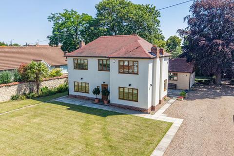 4 bedroom detached house for sale, St. Marys Road, Doncaster DN11